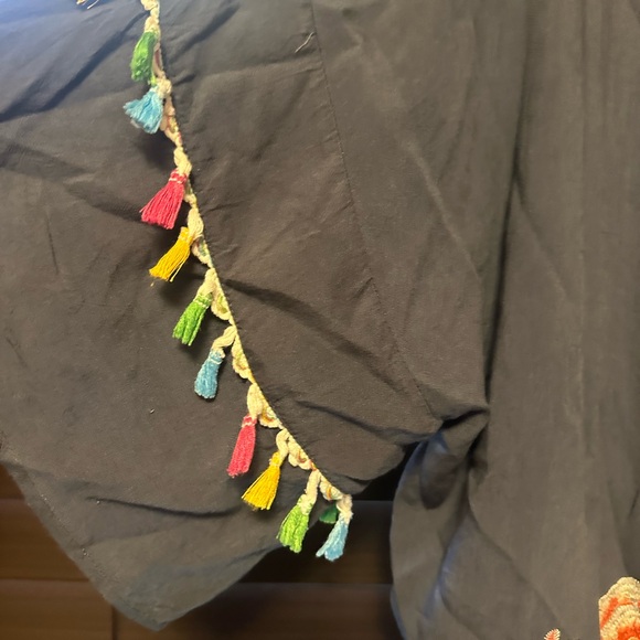 Embroidered Kimono - Picture 3 of 4